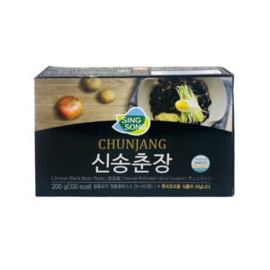 Chunjang - Black Bean Paste<br />신송 춘장 200g
