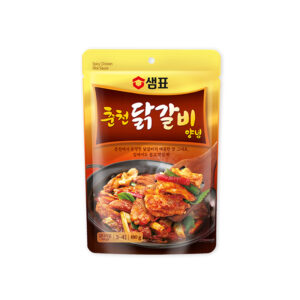 Spicy Chicken Wok Sauce<br />춘천닭갈비양념 180g